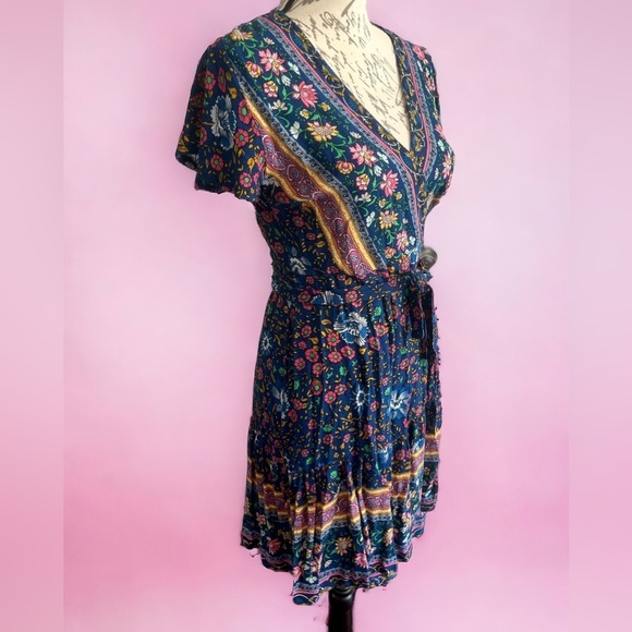 NWT Boho floral wrap mini dress Blue & Multicolored Juniors Large Women Small - Picture 4 of 15